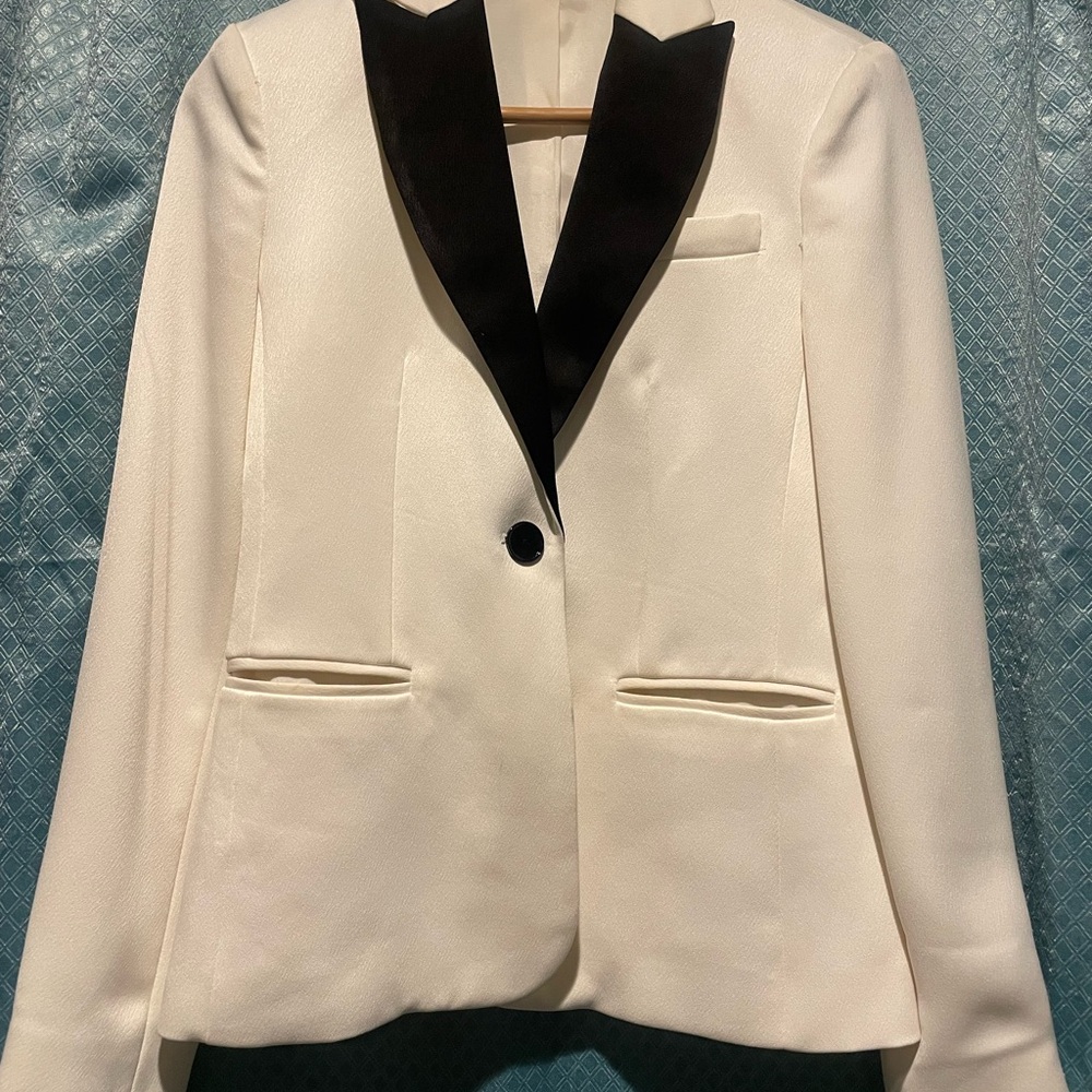 Express Elegant Cream Jacket